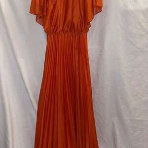 Vintage Orange Long Sleeveless Pleated Dress/Gown Size 10